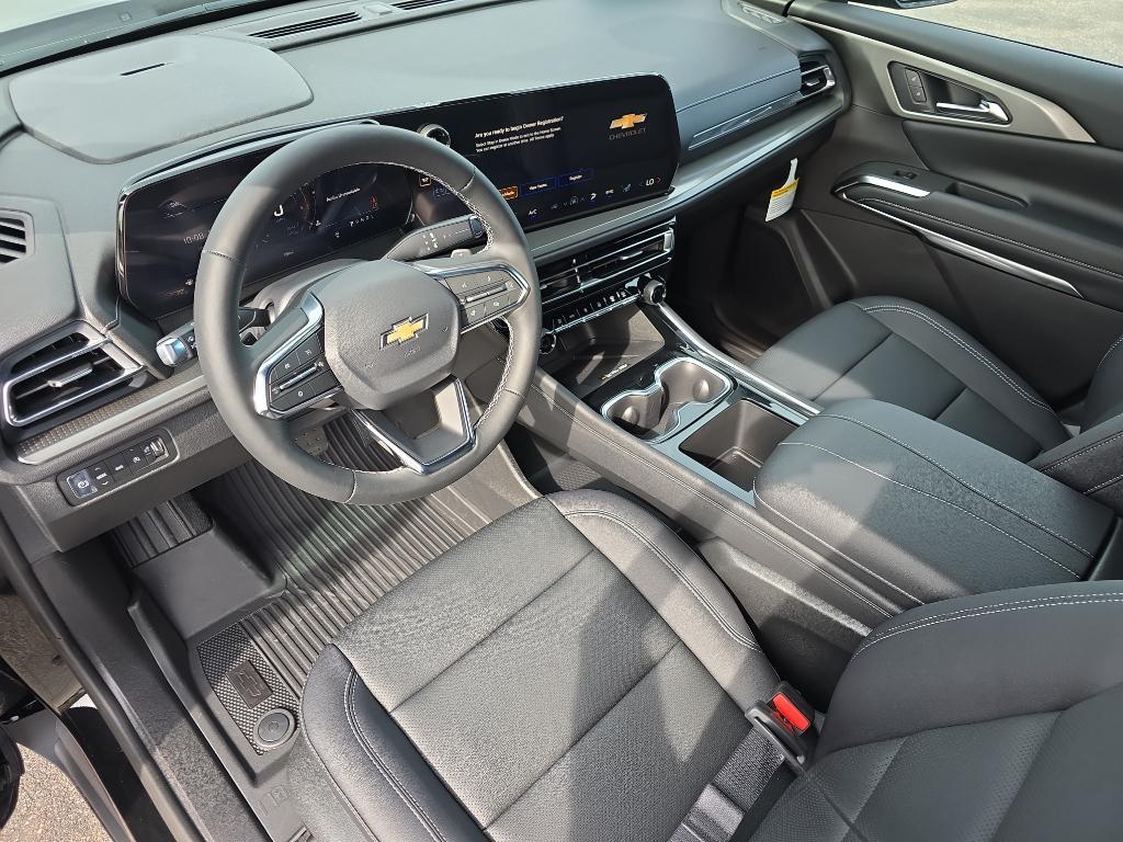 new 2026 Chevrolet Traverse car, priced at $47,345