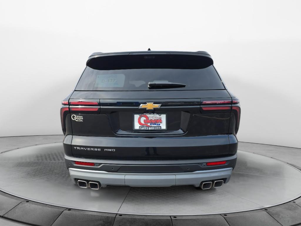 new 2026 Chevrolet Traverse car, priced at $47,345