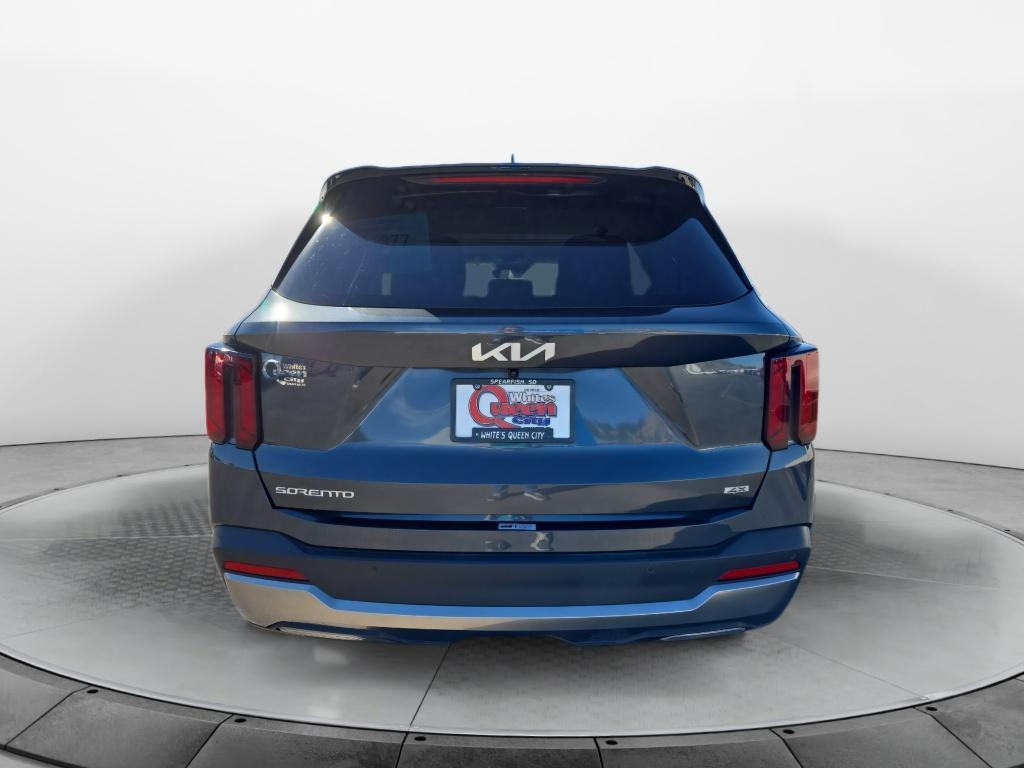 used 2024 Kia Sorento car, priced at $30,477