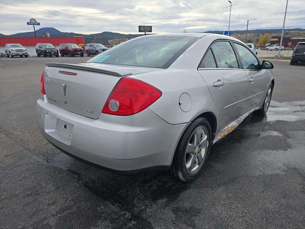 used 2005 Pontiac G6 car, priced at $2,900