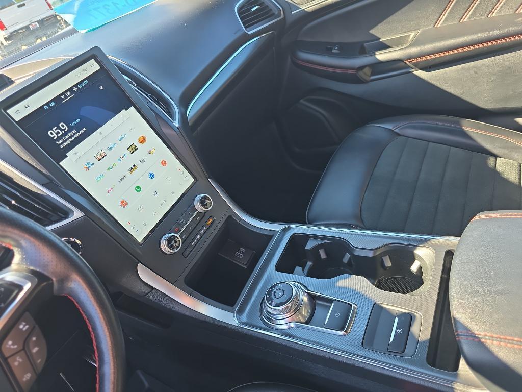 used 2022 Ford Edge car, priced at $25,955