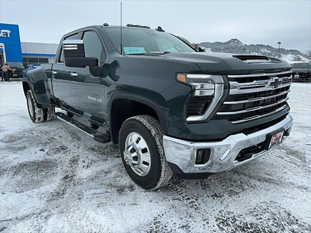 new 2025 Chevrolet Silverado 3500 car, priced at $86,305