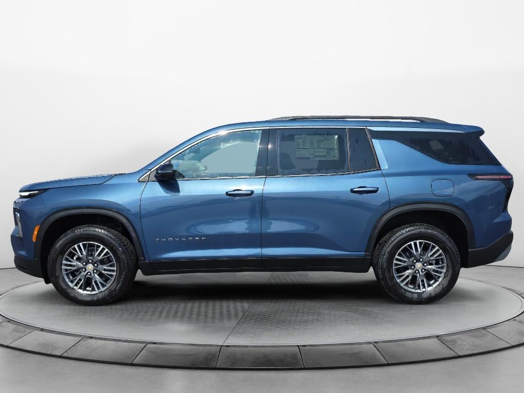 new 2026 Chevrolet Traverse car, priced at $47,345