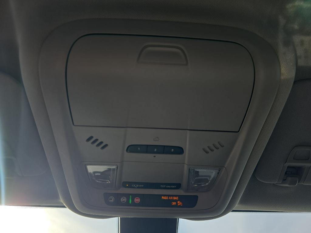 used 2020 Chevrolet Equinox car, priced at $20,955