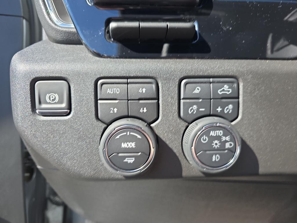 new 2025 Chevrolet Silverado 2500 car, priced at $90,194
