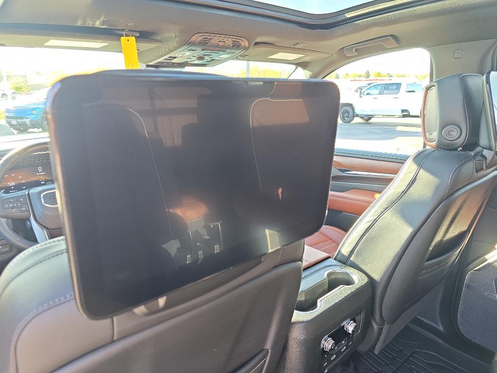 used 2024 GMC Yukon car, priced at $81,455