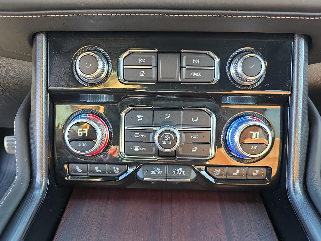 used 2024 GMC Yukon car, priced at $81,455