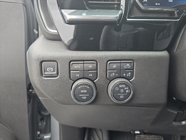 new 2025 Chevrolet Silverado 1500 car, priced at $70,384