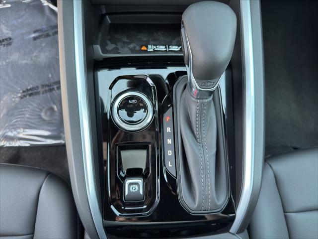 new 2025 Chevrolet Colorado car, priced at $45,330