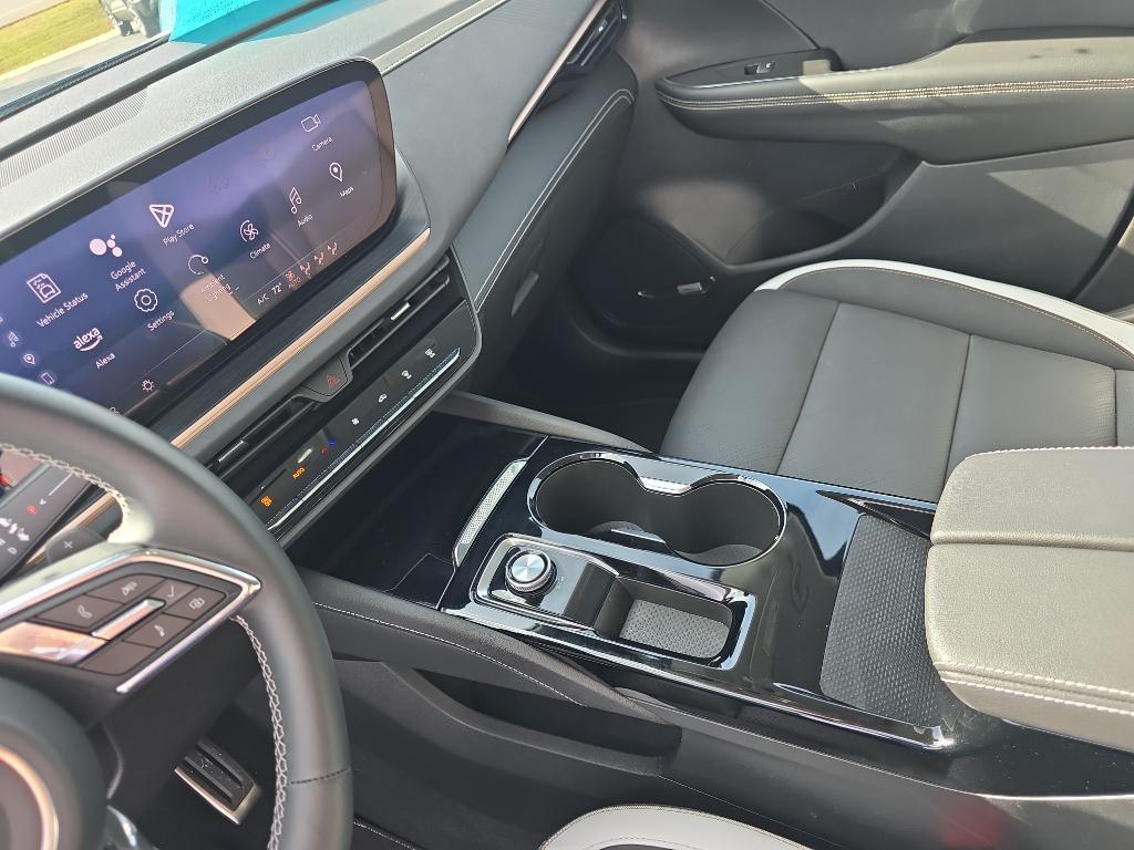 used 2024 Buick Envision car, priced at $35,955