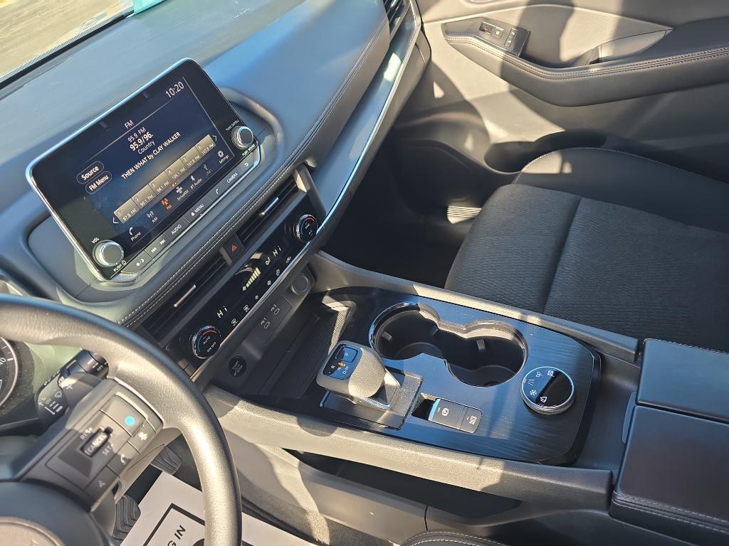 used 2024 Nissan Rogue car, priced at $25,455