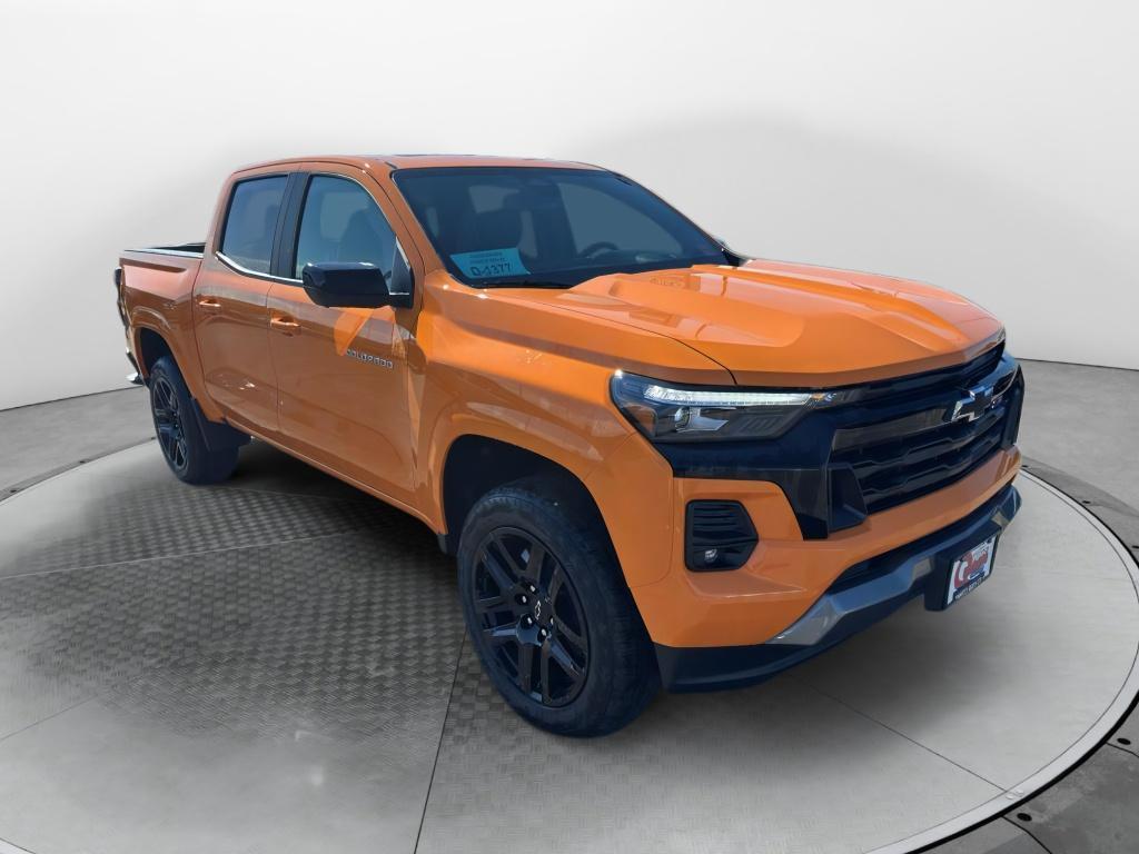new 2025 Chevrolet Colorado car, priced at $50,090