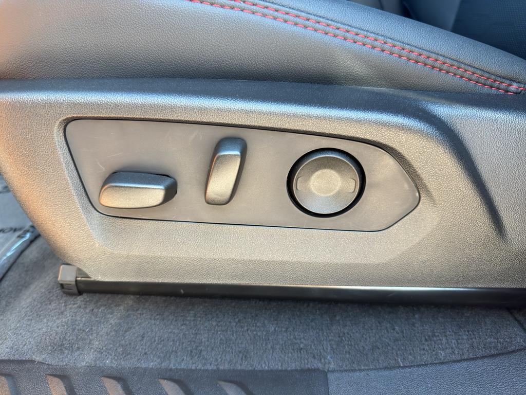 new 2025 Chevrolet Colorado car, priced at $50,090