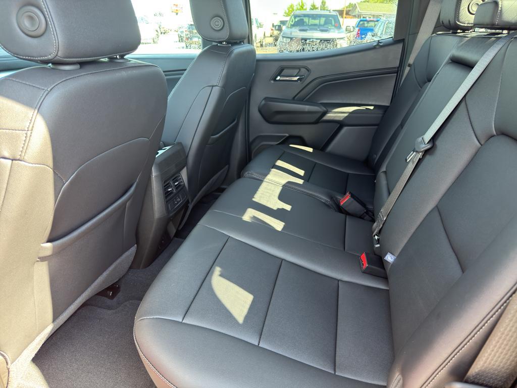 new 2025 Chevrolet Colorado car, priced at $45,530