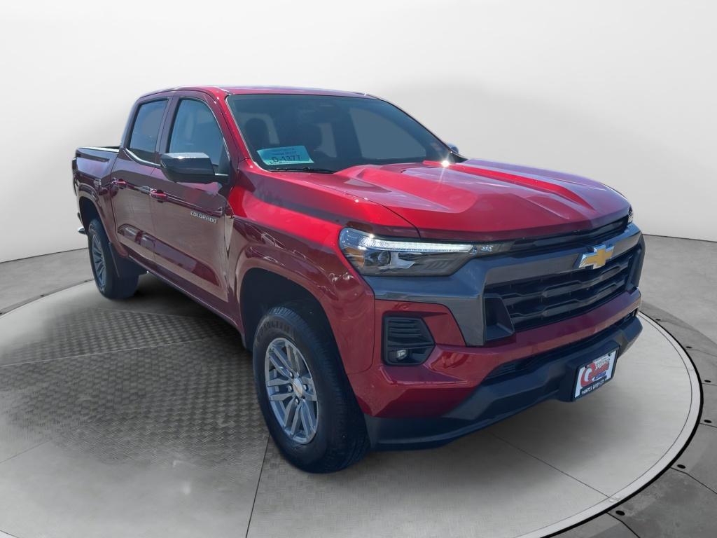 new 2025 Chevrolet Colorado car, priced at $45,530