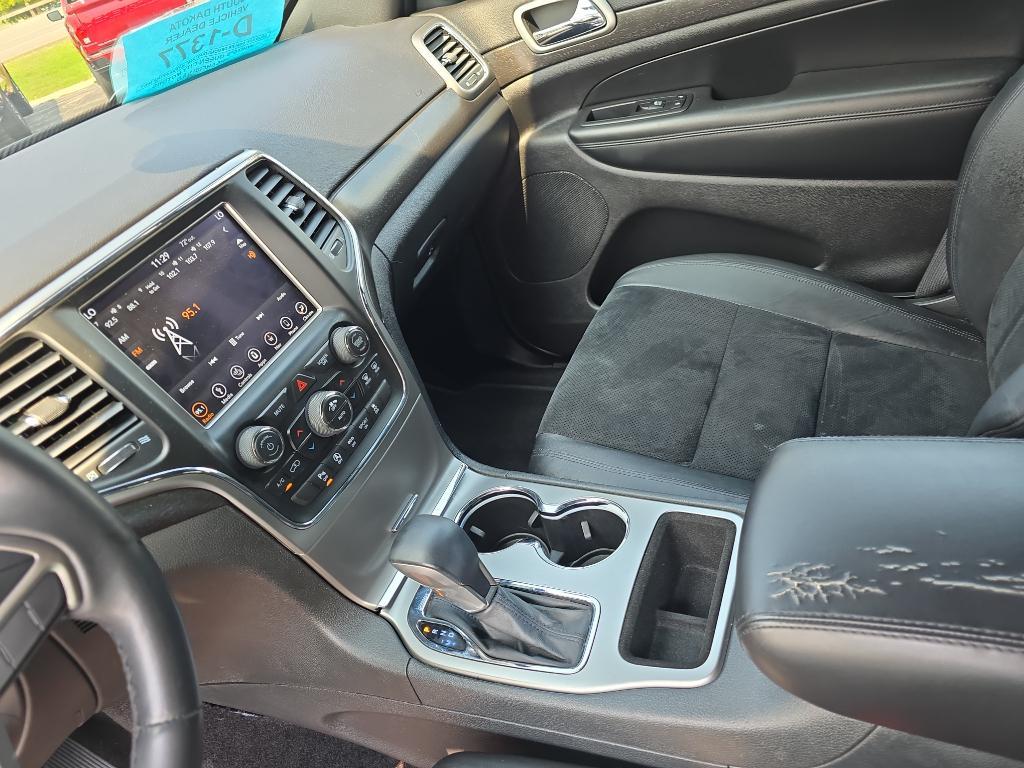 used 2018 Jeep Grand Cherokee car, priced at $15,977