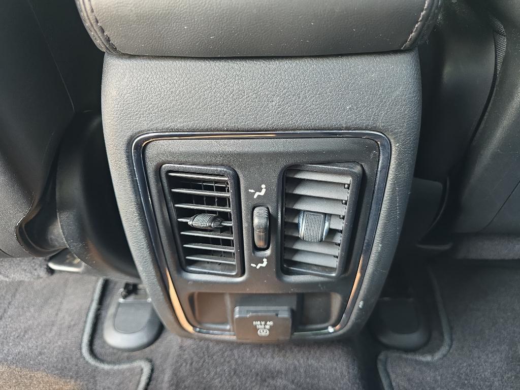 used 2018 Jeep Grand Cherokee car, priced at $15,977