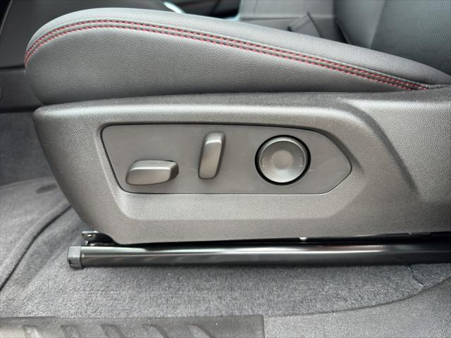 new 2025 Chevrolet Colorado car, priced at $50,290