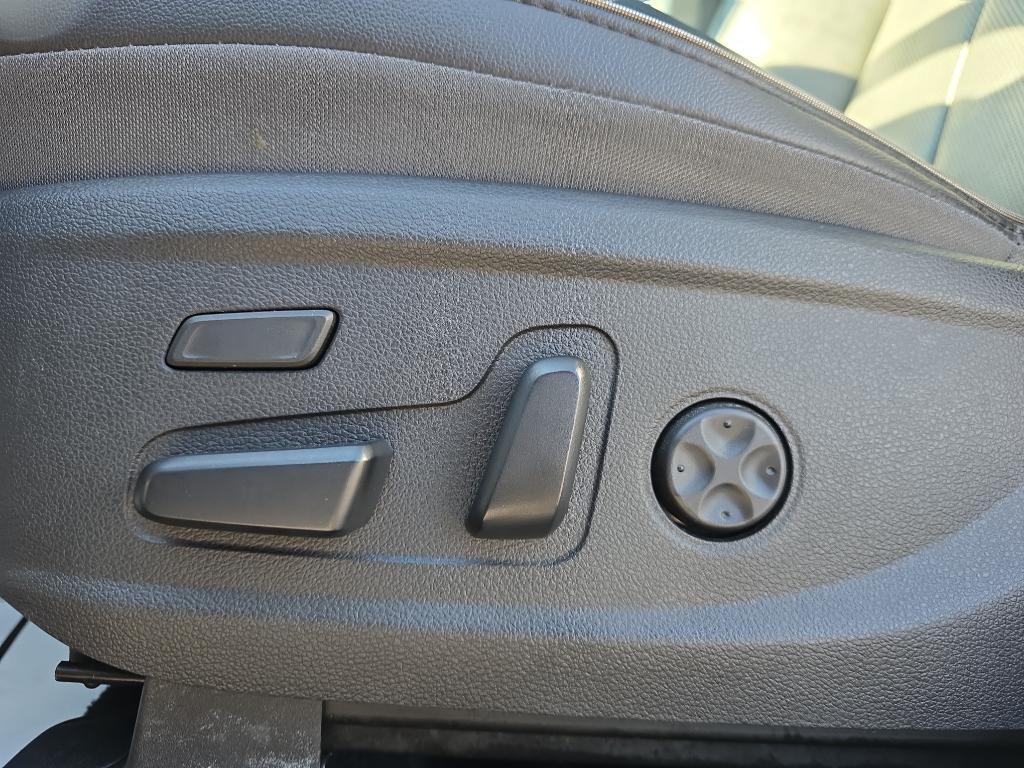 used 2023 Hyundai Santa Fe car, priced at $29,477