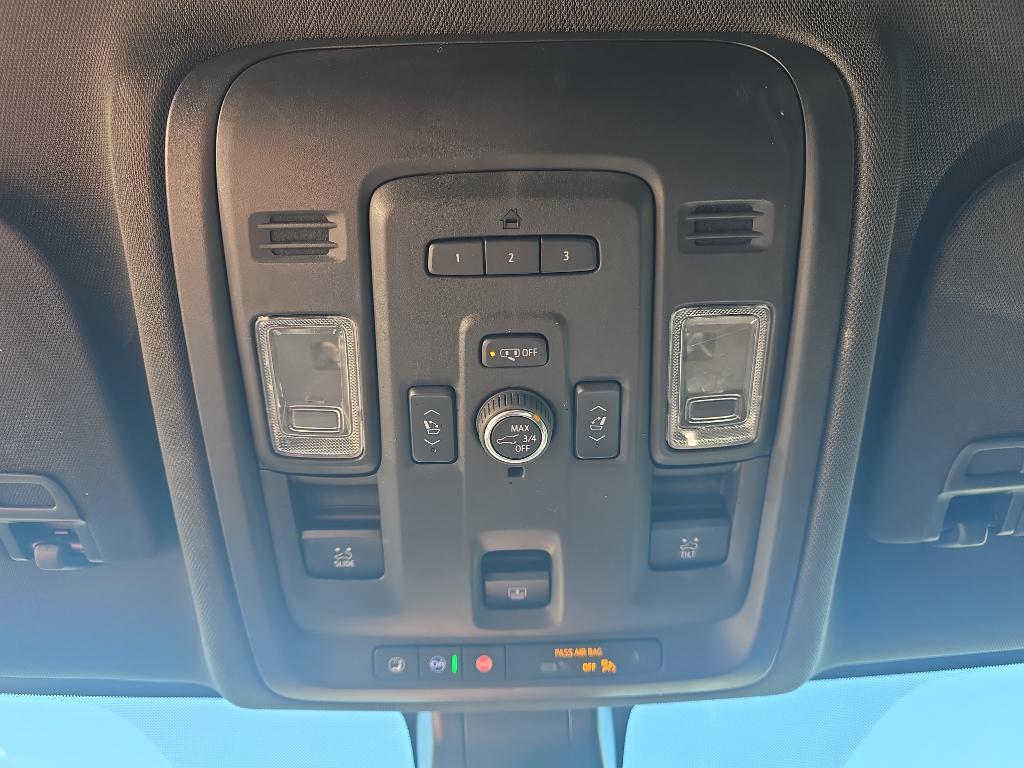 used 2021 Chevrolet Suburban car, priced at $25,977
