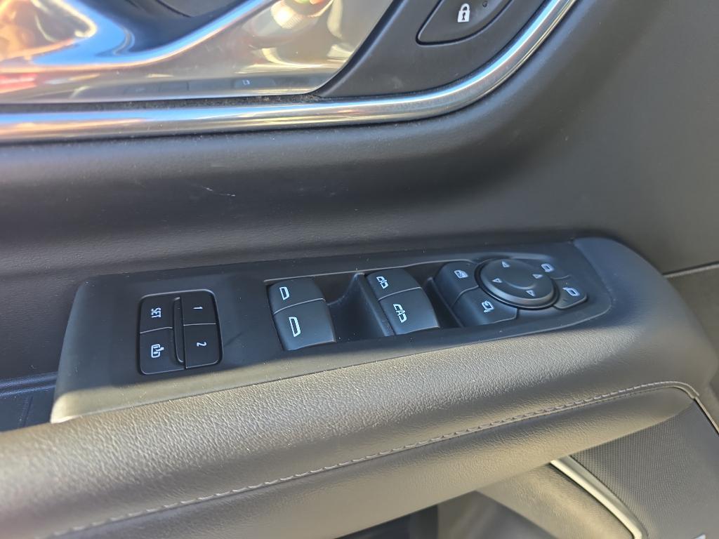 used 2021 Chevrolet Suburban car, priced at $25,977
