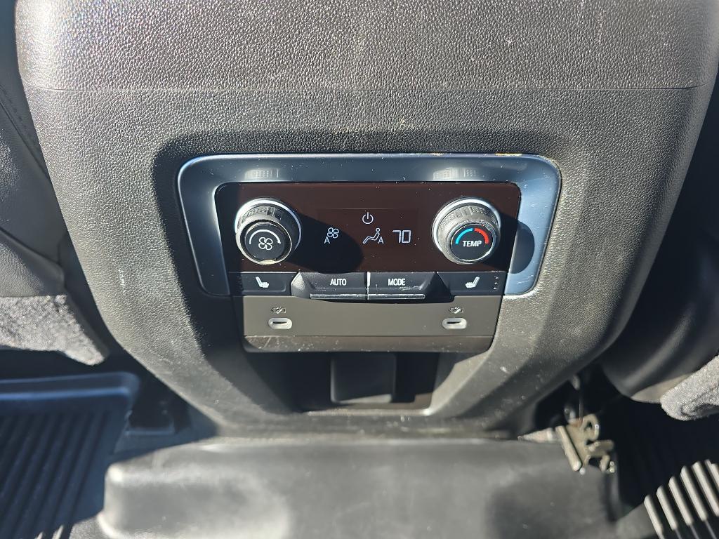 used 2021 Chevrolet Suburban car, priced at $25,977