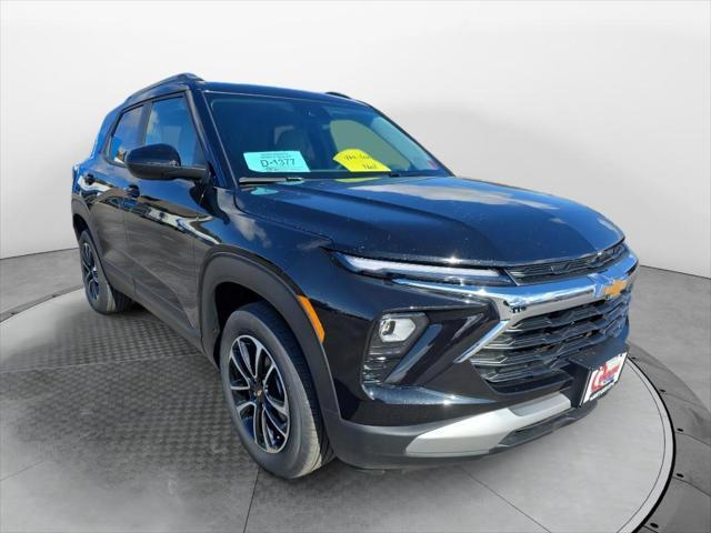 new 2025 Chevrolet TrailBlazer car, priced at $28,585