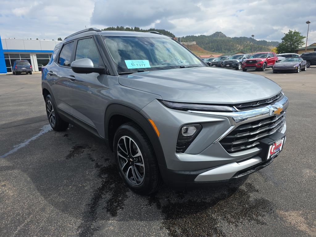 used 2024 Chevrolet TrailBlazer car, priced at $24,355
