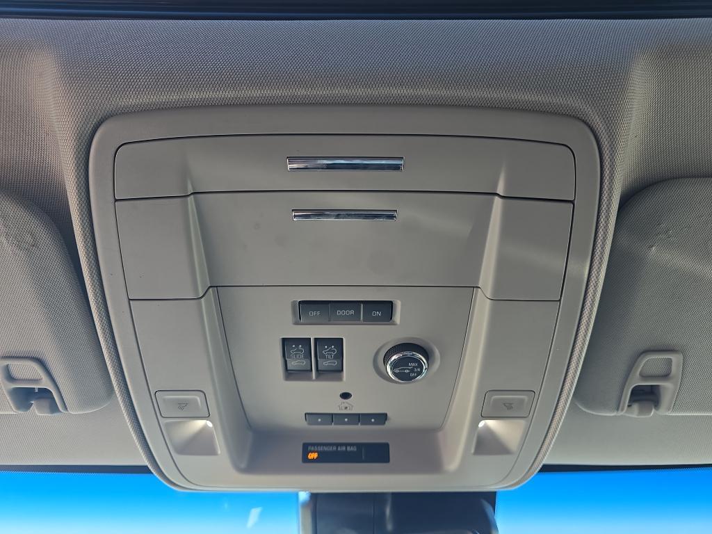 used 2018 GMC Yukon car, priced at $27,955