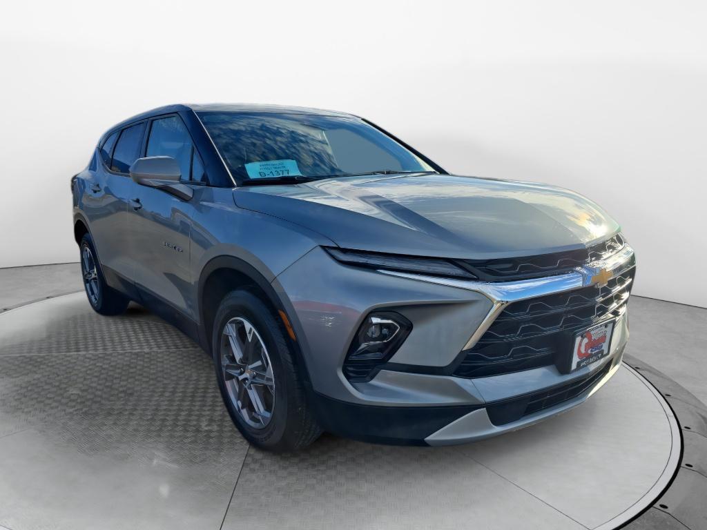 used 2025 Chevrolet Blazer car, priced at $33,955