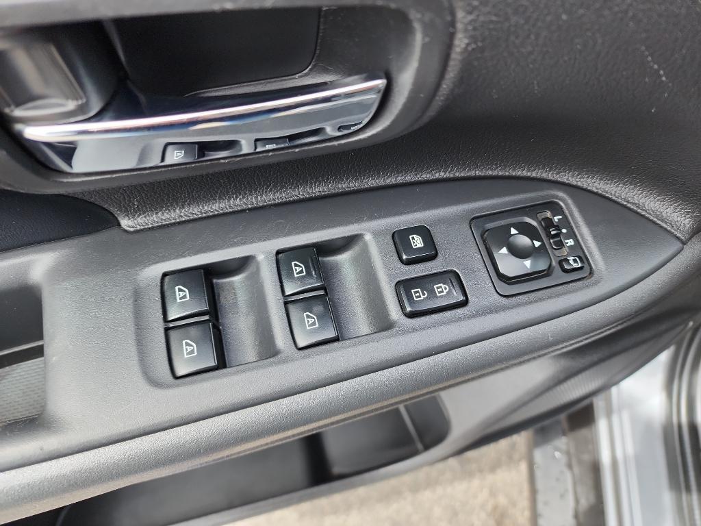 used 2020 Mitsubishi Outlander car, priced at $12,777