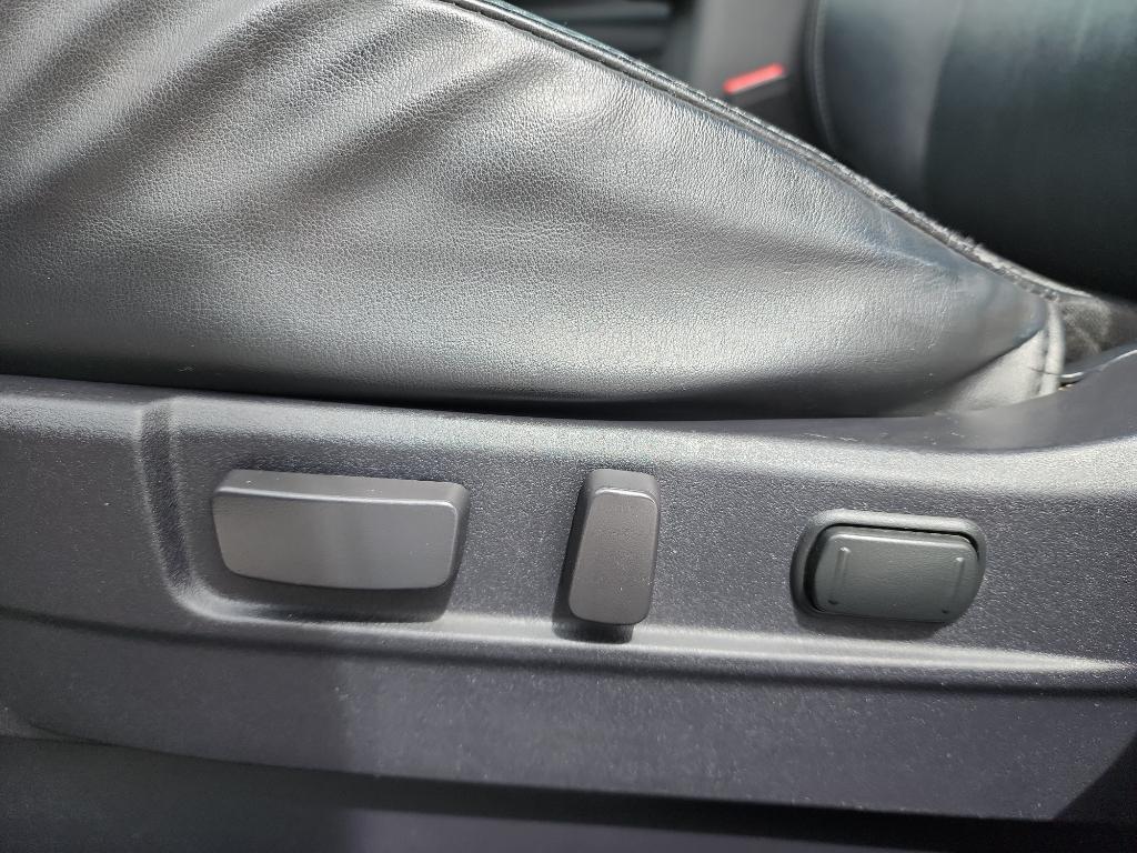 used 2020 Mitsubishi Outlander car, priced at $12,777