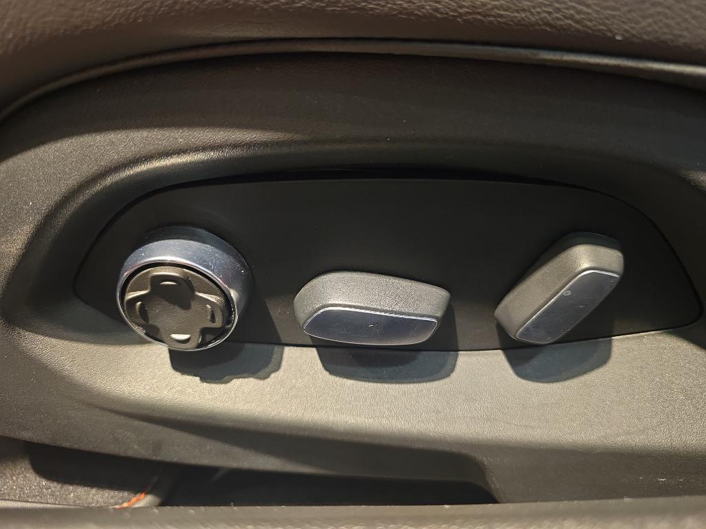 used 2022 Chevrolet Corvette car, priced at $66,955