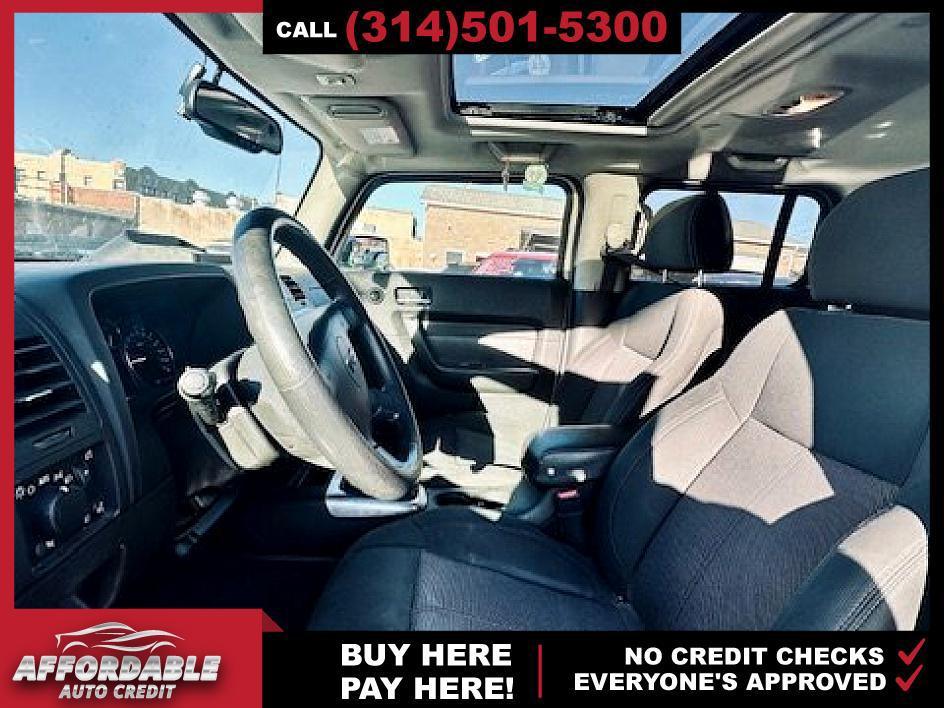 used 2007 Hummer H3 car, priced at $7,295