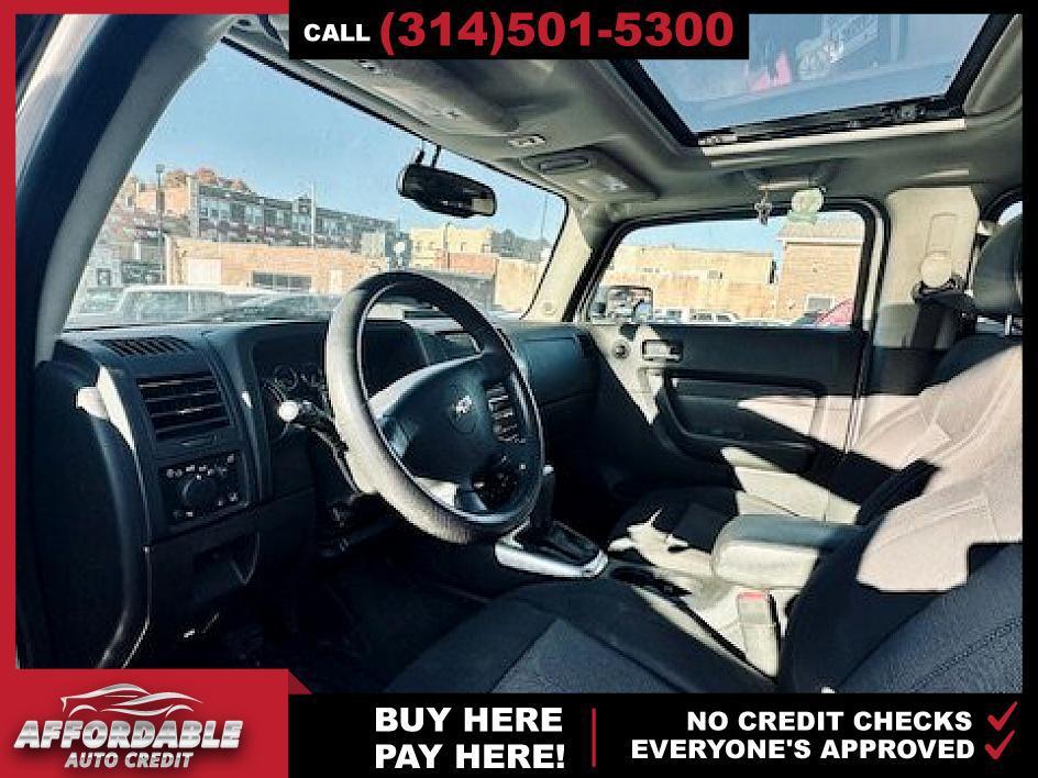 used 2007 Hummer H3 car, priced at $7,295