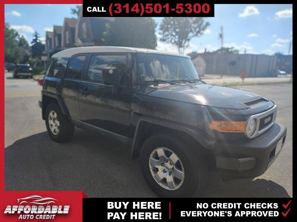 used 2007 Toyota FJ Cruiser car, priced at $10,995