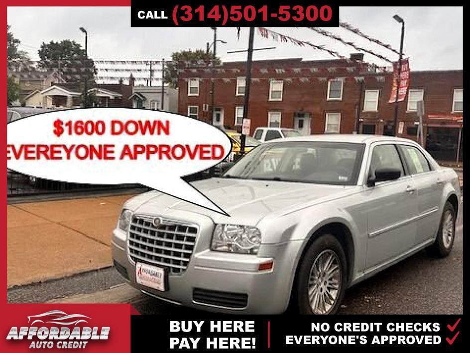 used 2009 Chrysler 300 car, priced at $4,995