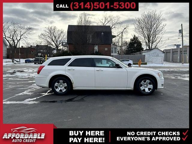 used 2008 Dodge Magnum car, priced at $4,995