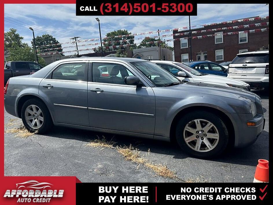 used 2006 Chrysler 300 car, priced at $5,995