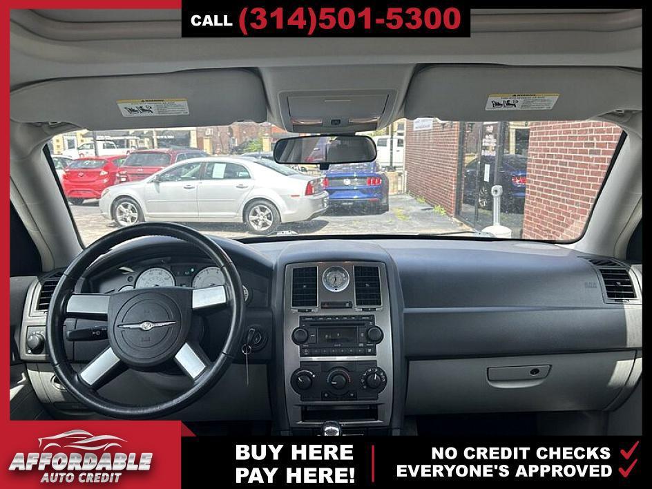used 2006 Chrysler 300 car, priced at $5,995