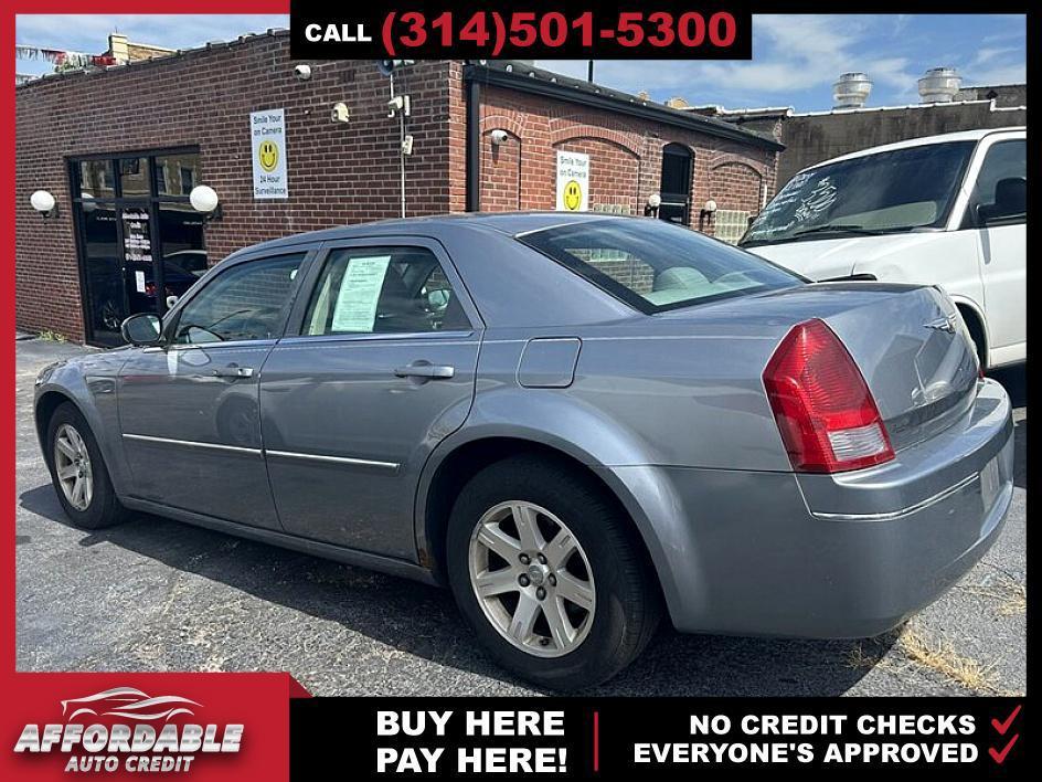 used 2006 Chrysler 300 car, priced at $5,995