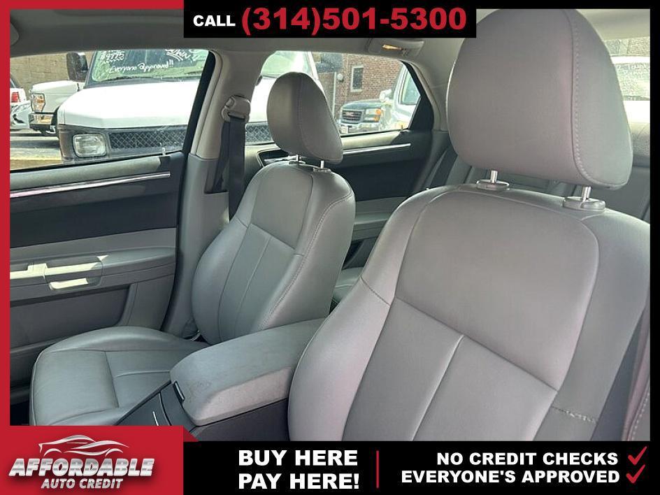 used 2006 Chrysler 300 car, priced at $5,995