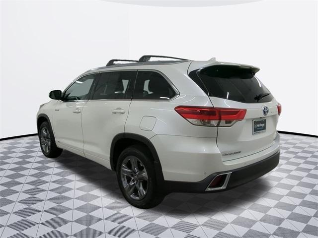 used 2019 Toyota Highlander Hybrid car, priced at $25,000