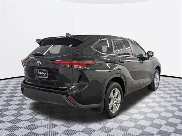 used 2024 Toyota Highlander car, priced at $33,500