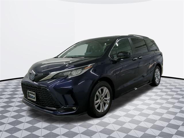 used 2022 Toyota Sienna car, priced at $43,000