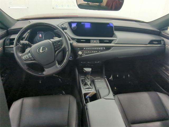 used 2021 Lexus ES 300h car, priced at $35,750