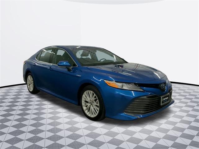 used 2020 Toyota Camry Hybrid car, priced at $22,900