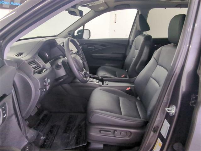 used 2022 Honda Pilot car, priced at $35,500