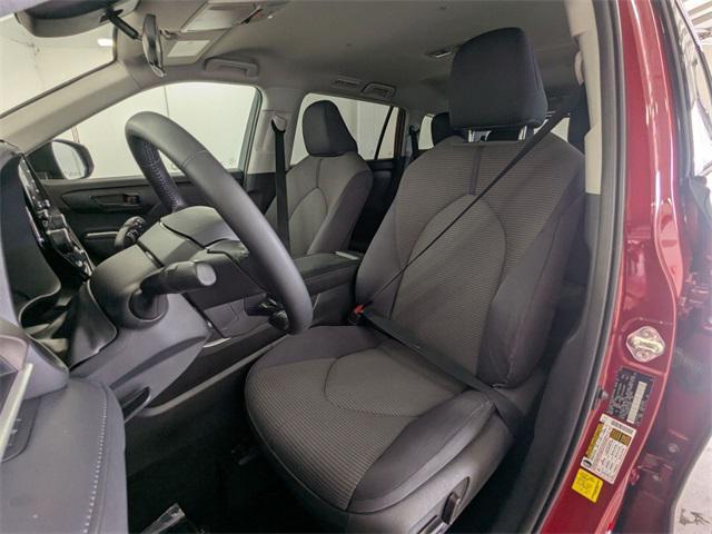 used 2020 Toyota Highlander car, priced at $27,800