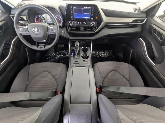 used 2020 Toyota Highlander car, priced at $27,800